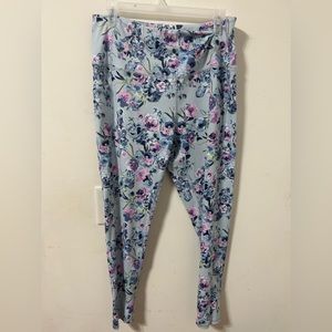 Vera Bradley leggings